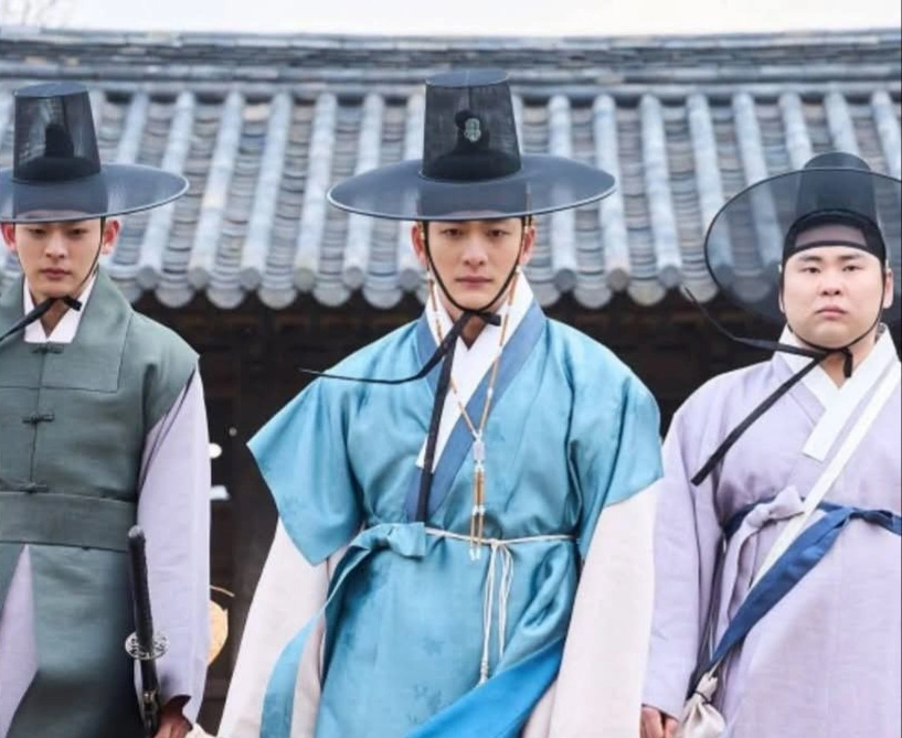 سریال کرهای طلوع ماه در رودخانه