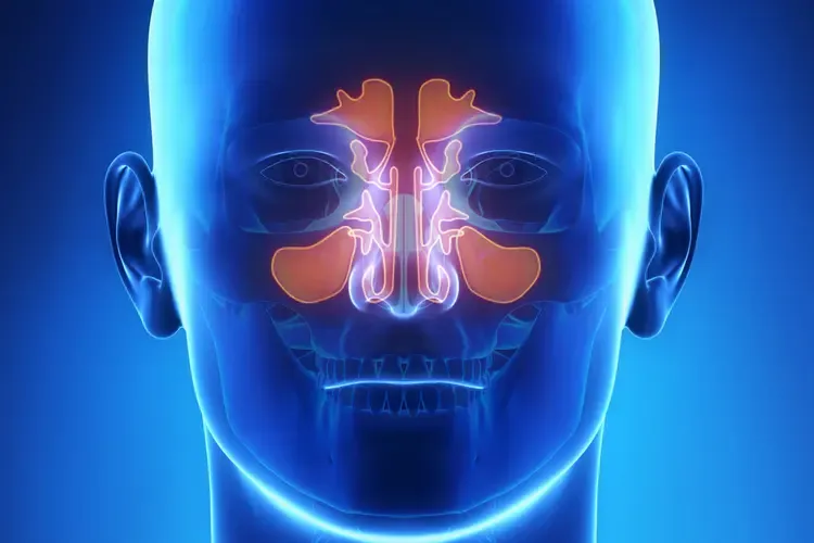 سرفههای ناشی از بینی و سینوس