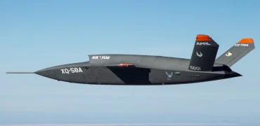 آمریکا اولین جنگنده بدون سرنشین جهان را آزمایش کرد + ویدیو