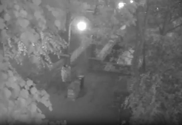 تجاوز دو پناهجوی افغان در بریتانیا