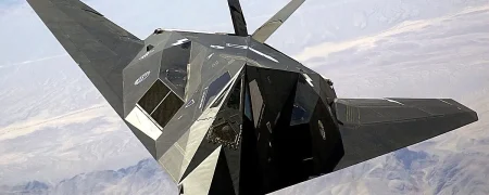 چرا سرعت زیاد بعضی از جنگنده‌های پنهان‌کار باعث ردیابی‌ آنها می‌شود؟