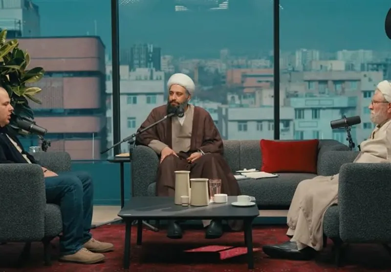 حامد کاشانی و عبدالرحیم سلیمانی اردستانی