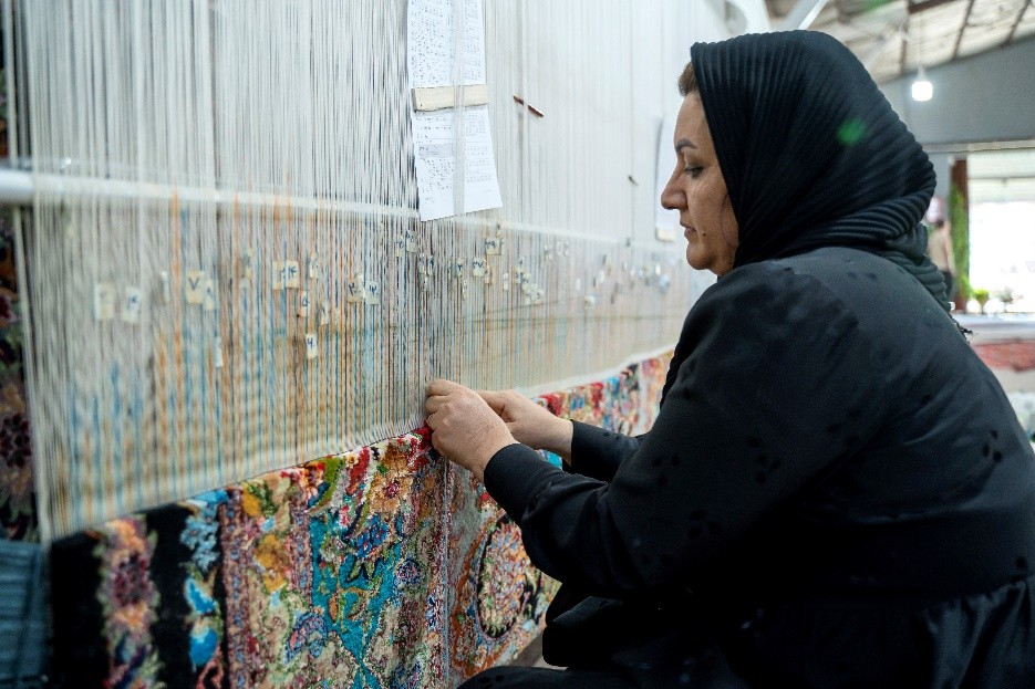 زنان روستایی ایران؛ از محدودیت‌ها تا کارآفرینی با حمایت ایفا