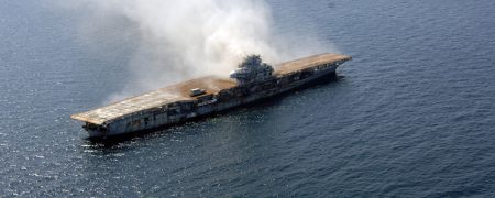 ۵ سلاح که می‌توانند یک ناو هواپیمابر را غرق کنند؛ از سلاح هسته‌ای تا کشتی انتحاری