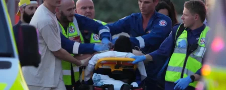 لحظه خلع سلاح یکی از مهاجمان حمله به جشن حنوکا در استرالیا + ویدیو و جزئیات