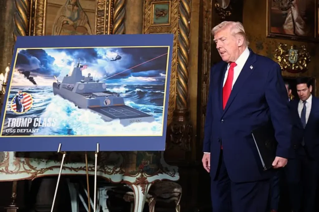 دونالد ترامپ «ناوگان طلایی» نیروی دریایی آمریکا را به نام خودش نام‌گذاری کرد!