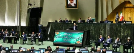 قانون جدید مهریه در مجلس تصویب شد؛ کاهش ضمانت اجرایی از ۱۱۰ به ۱۴ سکه