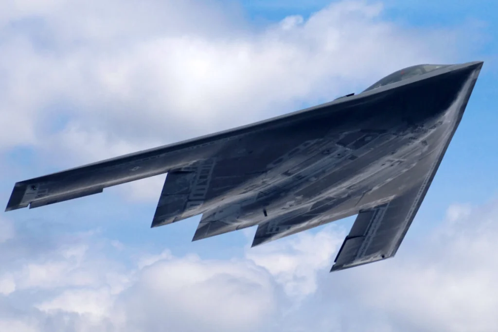 نگاهی عمیق به همه بمب‌افکن‌های نیروی هوایی ارتش ایالات متحده و تعداد در خدمت