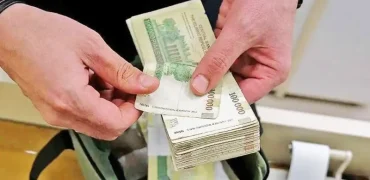 مجلس با افزایش ۳۰ درصدی حقوق‌ها موافقت کرد + جزئیات