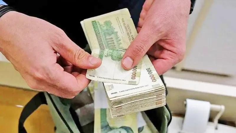 مجلس با افزایش ۳۰ درصدی حقوق‌ها موافقت کرد + جزئیات