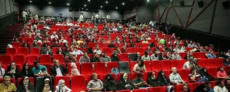 ریزش ۶ میلیون نفری مخاطبان سینماها؛ این سیر نزولی به کجا می‌رود؟