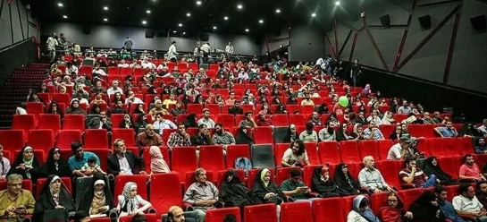 ریزش ۶ میلیون نفری مخاطبان سینماها؛ این سیر نزولی به کجا می‌رود؟