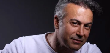 بیوگرافی دانیال حکیمی؛ از شروع با تئاتر تا شهرت با سریال «خواب و بیدار»