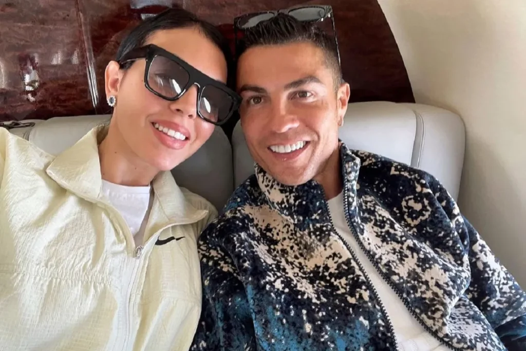 واکنش جورجینا به دریافت حلقه ازدواج از کریستیانو رونالدو بعد از ۱۰ سال زندگی مشترک