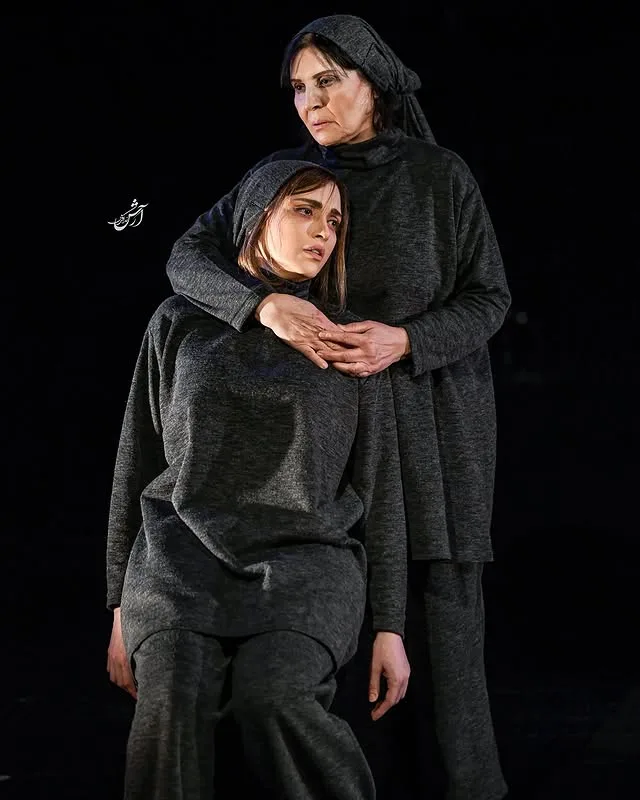 گلچهره سجادیه و بهنوش طباطبایی