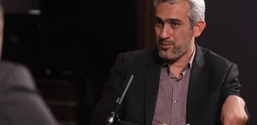 انتقادات قابل تامل یک دانشجوی دانشگاه شریف از وزیر اقتصاد + ویدیو