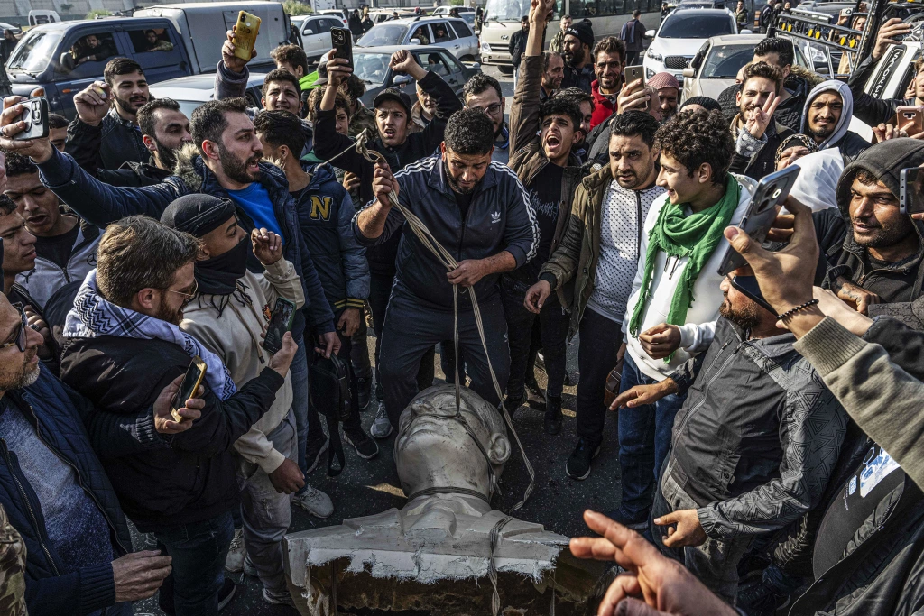 سقوط بشار اسد