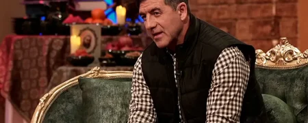 کریم باقری در «برمودا»؛ از لوگو بوندسلیگا و تراشیدن‌ سبیل‌ تا شایعه درگذشت همسر