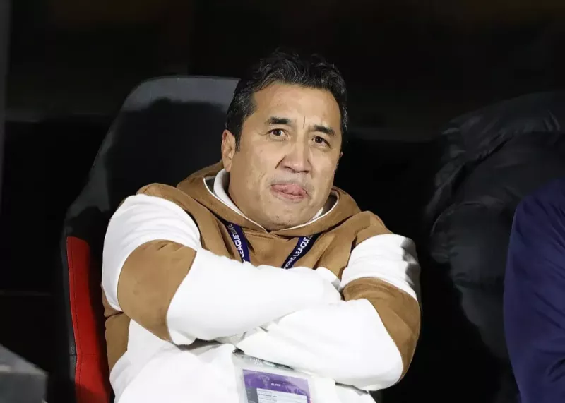 خداداد عزیزی