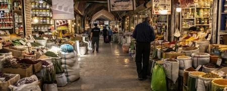 روایت کسبه تهرانی از رکود بازار و کاهش خرید و فروش در آستانه شب یلدا + ویدئو