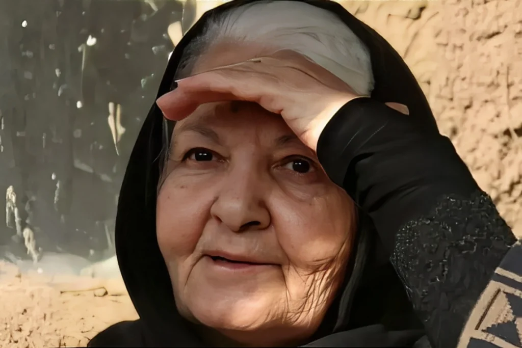 بیوگرافی مینا جعفرزاده؛ از شروع حرفه با رادیو تا شهرت با نقش‌های مادرانه