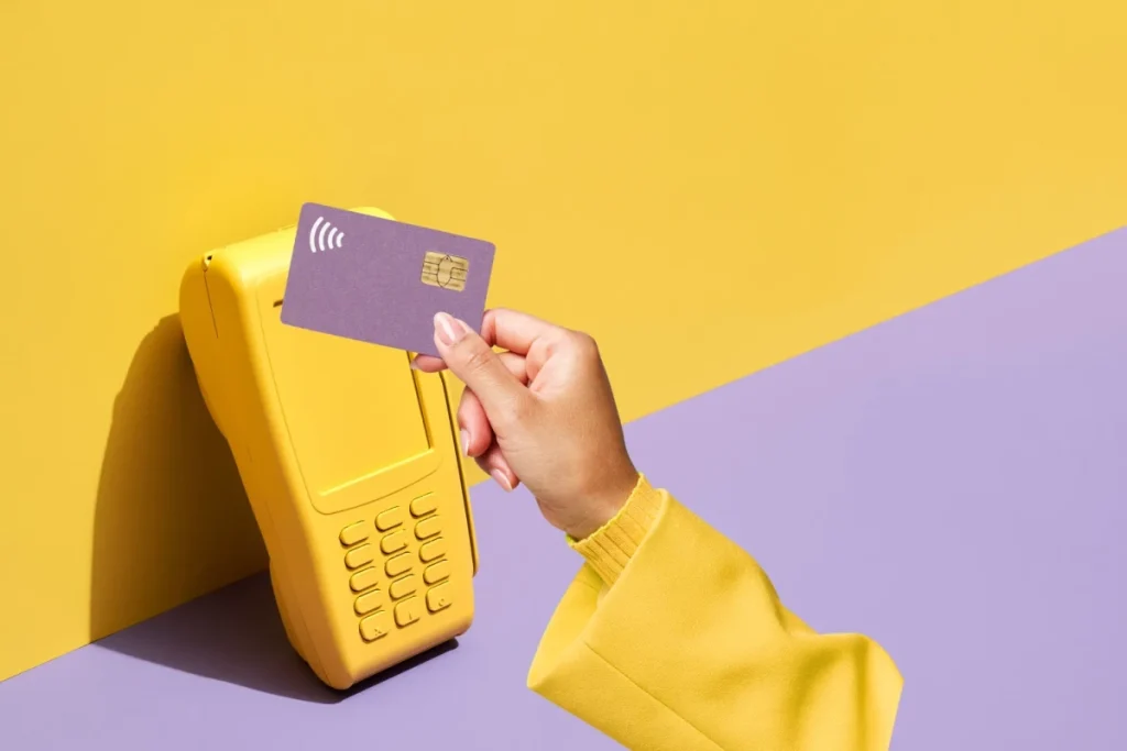 ترفندهای ذهنی برای مهار اعتیاد به ولخرجی کردن؛ از بدهی اجتماعی تا خرید هیجانی