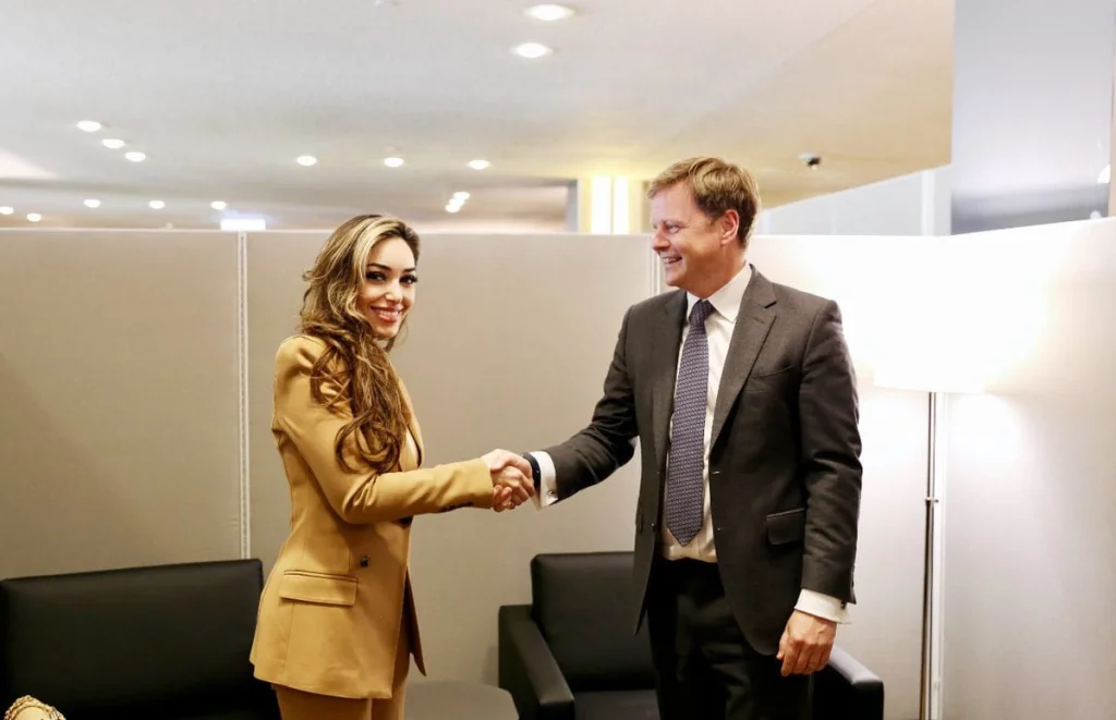 مورا نامدار