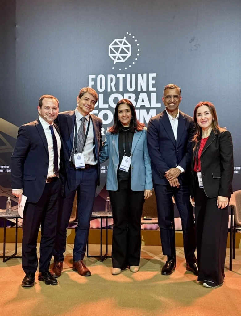 نوشین هاشمی