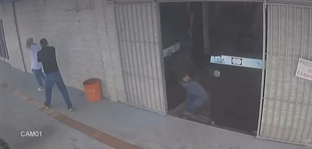 تصویر یک کودک آزار و قاتل کودکان