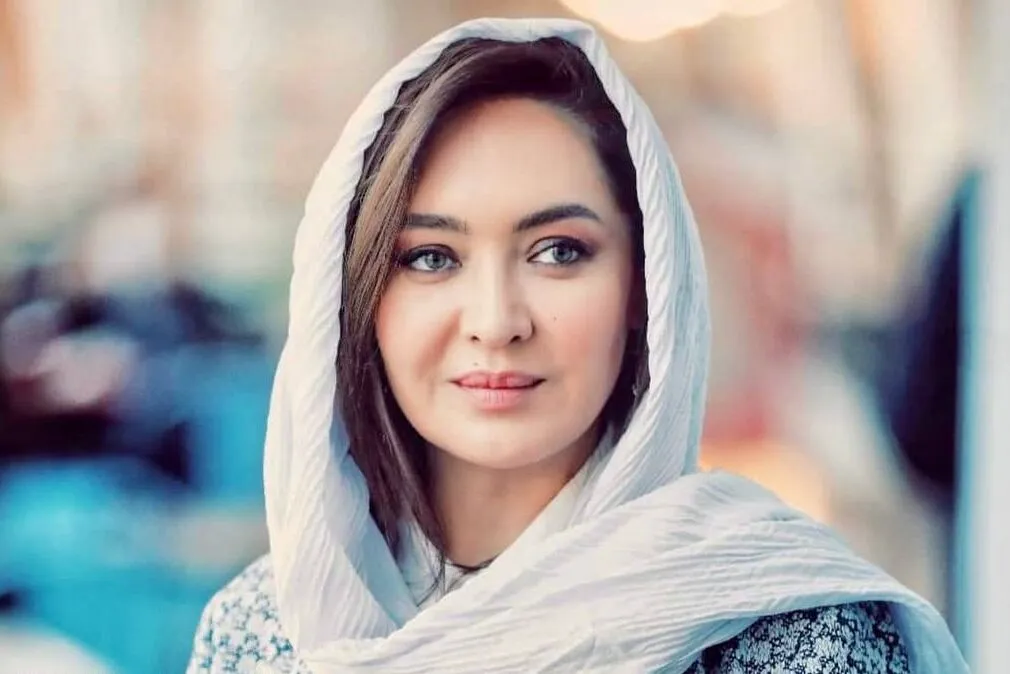حضور نیکی کریمی بدون حجاب در جشنواره فیلم آذربایجان + ویدیو