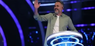 اشتباه گرفتن سعید عزت‌اللهی با لامینه یامال توسط شرکت‌کننده مسابقه ورزشی! + ویدیو