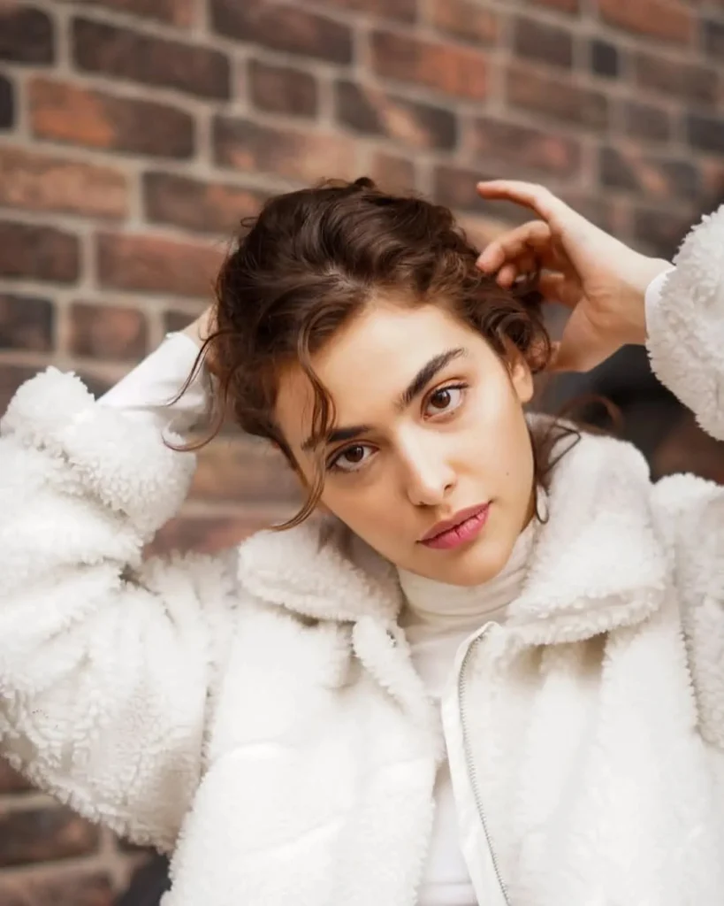 ریحانه پارسا