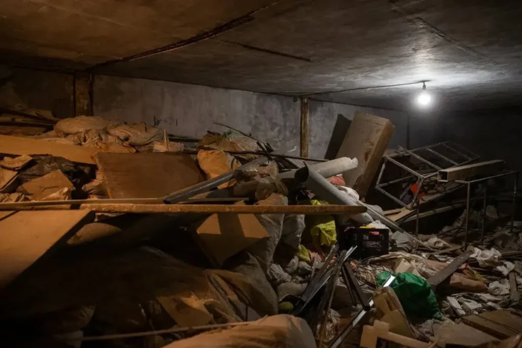 تونل زیر بازار تهران