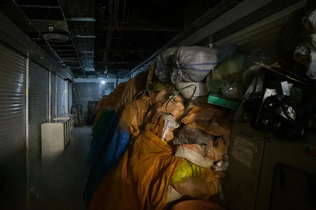 تونل زیر بازار تهران