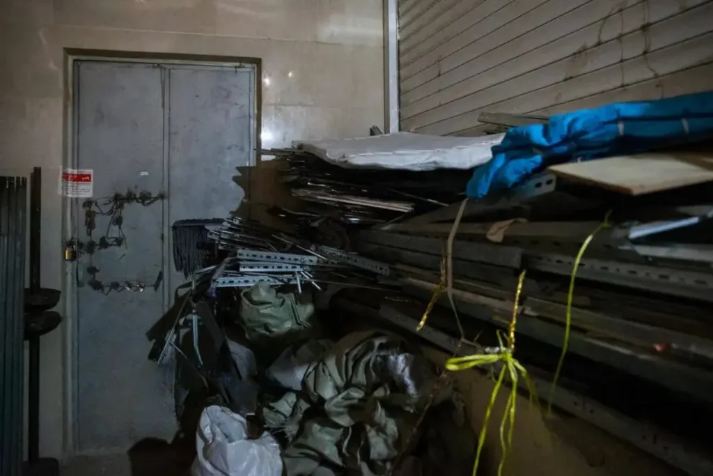 تونل زیر بازار تهران