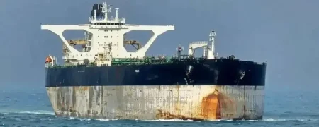 تقابل در آب‌های آزاد؛ گارد ساحلی آمریکا برای تصرف نفتکش مرتبط با ایران آماده می‌شود