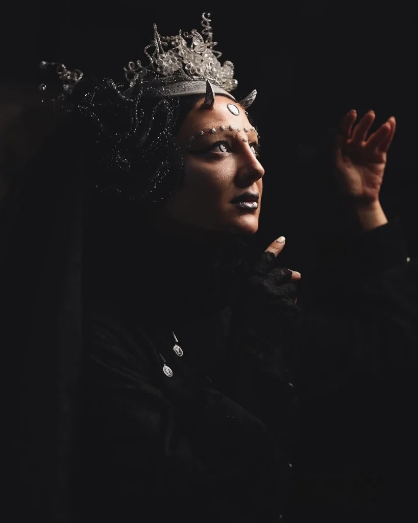 ویدا جوان در قیف