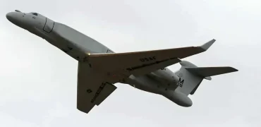 انتقال هواپیمای جنگ الکترونیک EA-37B آمریکا به آلمان؛ مأموریت جدید یا پیام سیاسی؟