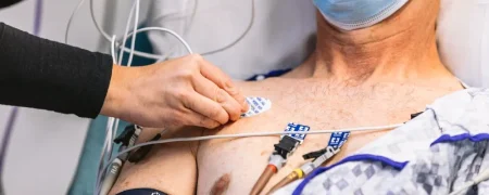 اکوکاردیوگرافی قلب چیست و چه کاربردهایی دارد؟