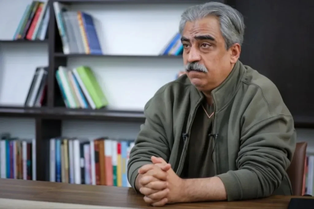 صابرین نیوز: ادعاهای کارشناس شبکه افق درباره تخلیه زرادخانه‌های آمریکا مضحک است!