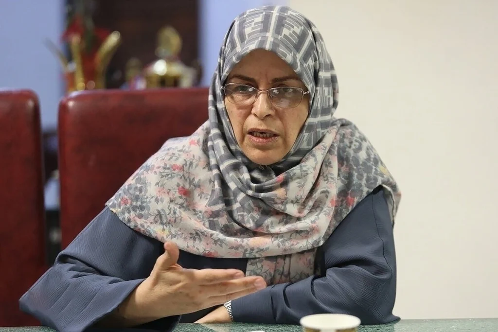 روایت آذر منصوری از تلاش افراد ناشناس برای گرفتن جانش با بستن دودکش بخاری خانه