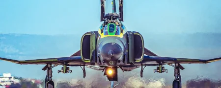 چند فروند از جنگنده F-4 Phantom II در ایالات متحده و دیگر نقاط جهان ساخته شد؟