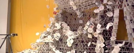 فرو ریختن برج ۶۳ هزارتایی زیرلیوانی در آلمان و ناکامی در ثبت رکورد + ویدیو