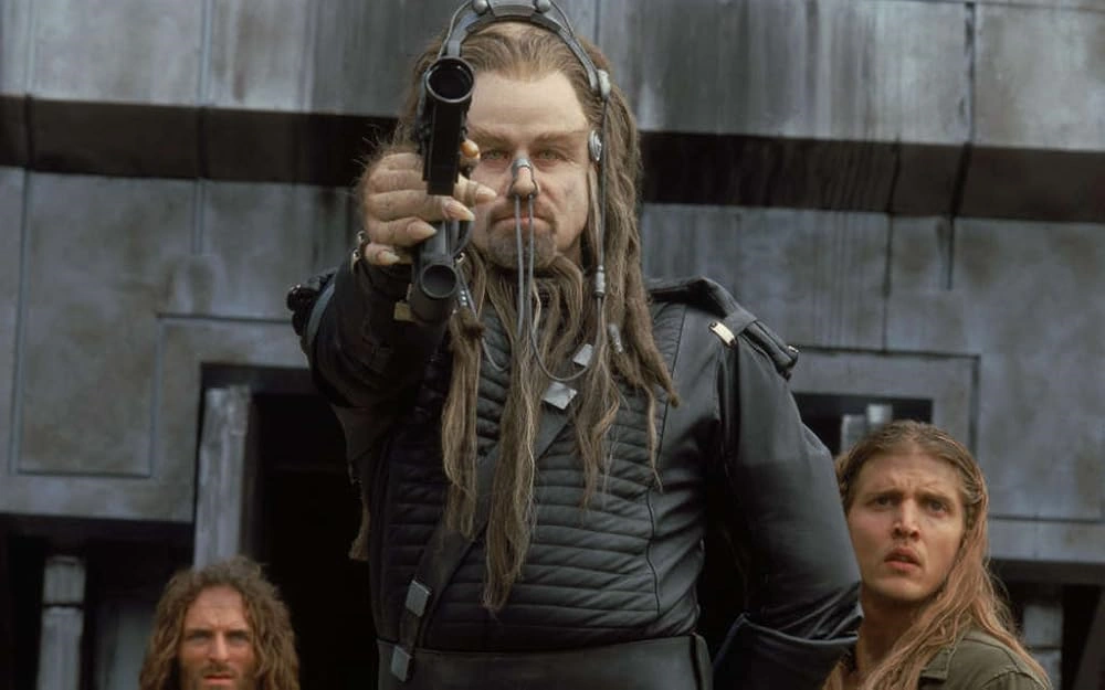 جان تراولتا در آوردگاه زمین