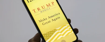 تاریخ عرضه گوشی T1 ترامپ اعلام شد؛ مشخصات موبایلی که ساخت آمریکا نیست