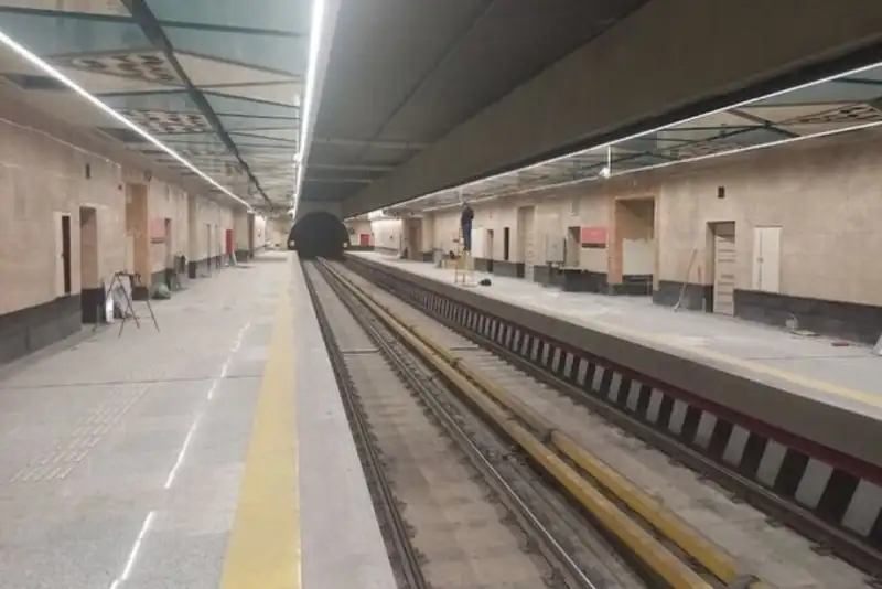 ایستگاه مترو سرباز