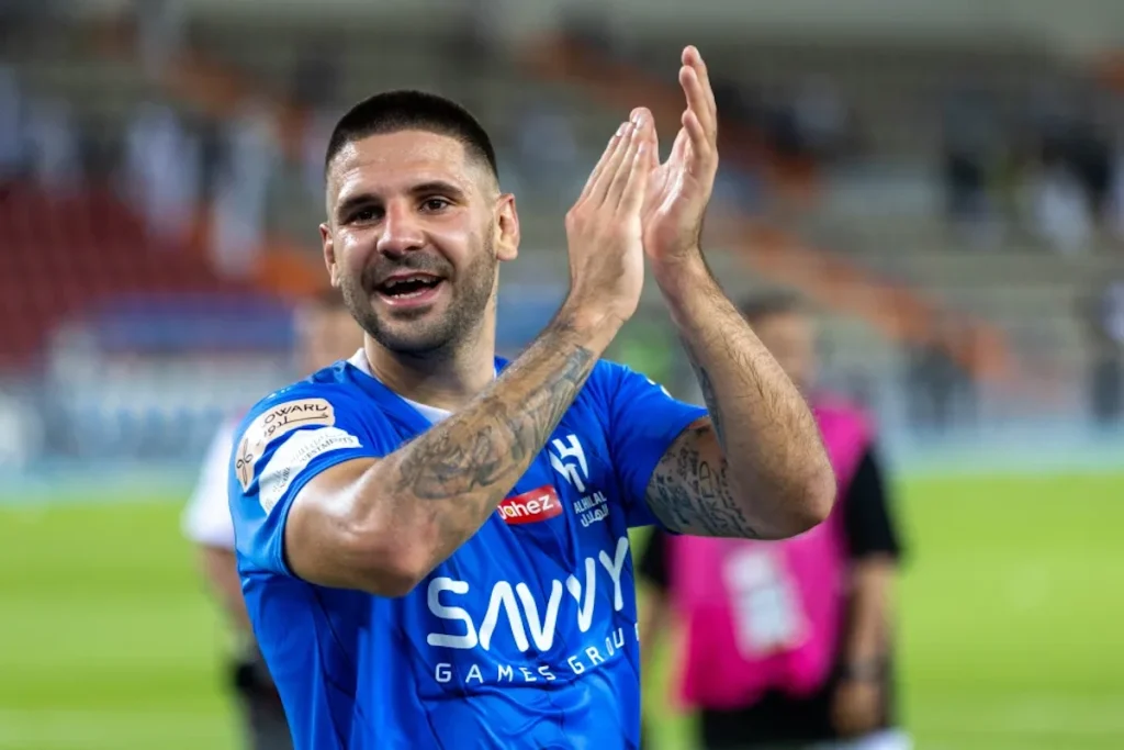 الکساندر میتروویچ الهلال