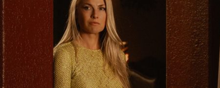 الی لارتر از دردناک‌ترین صحنه‌ای که در سریال Landman بازی کرده پرده برداشت