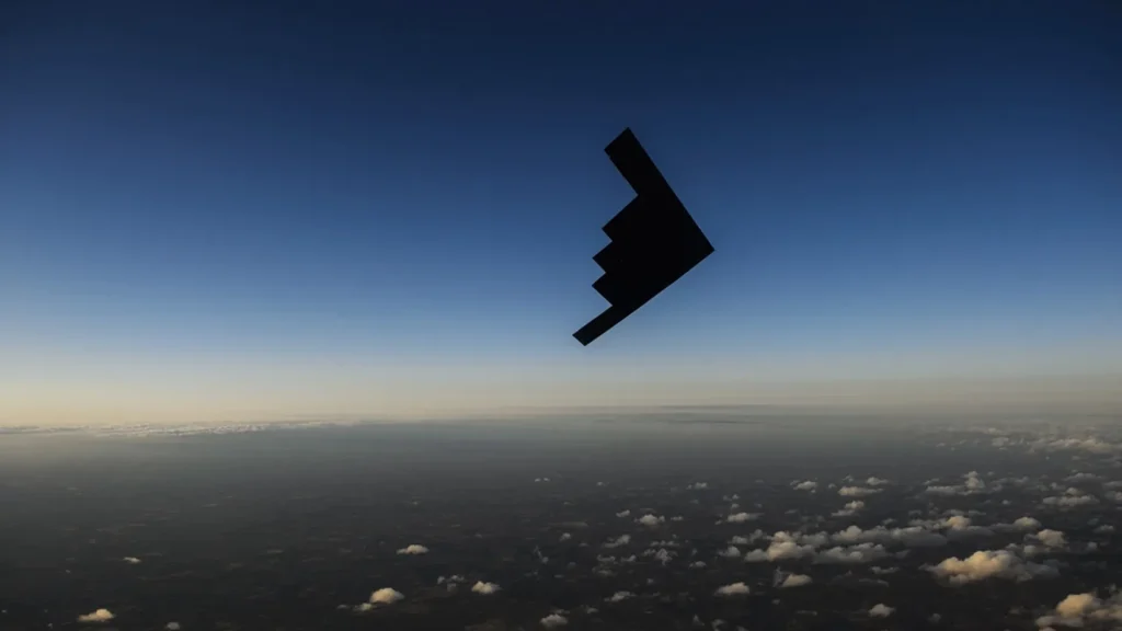 بمب‌افکن بی-۲ اسپیریت