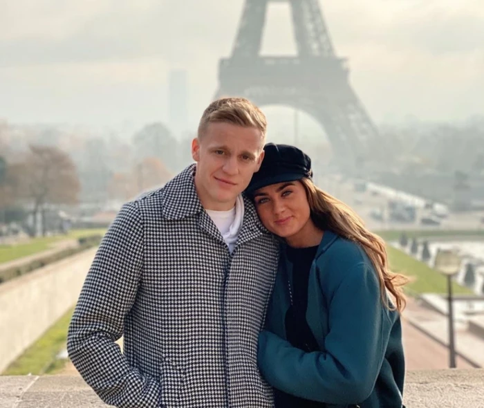 دونی فن ده بیک و استل برگکمپ